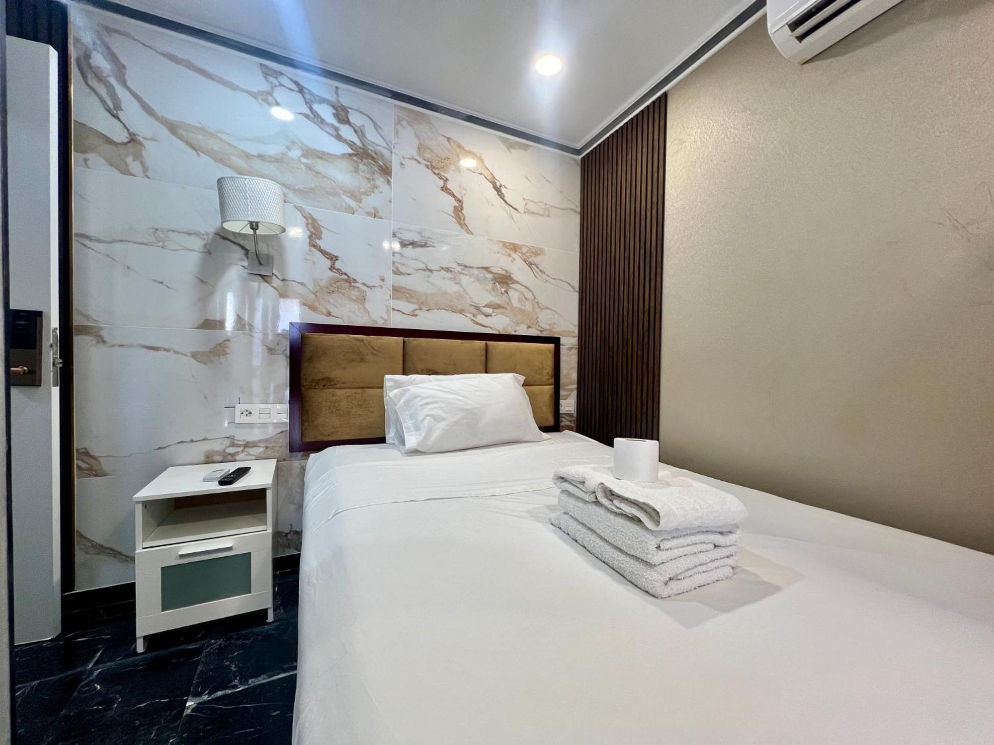Boutique Princesa ماربيا المظهر الخارجي الصورة